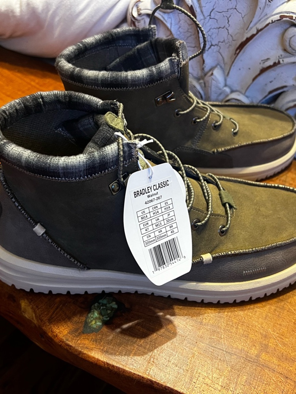 Hey Dude Bradley Classic Chukka Boots in Walnut